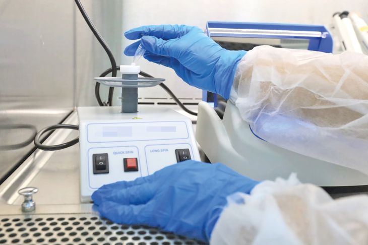 Крымские изобретения: экзоскелет кисти и наноплёнка в сотни раз тоньше человеческого волоса 