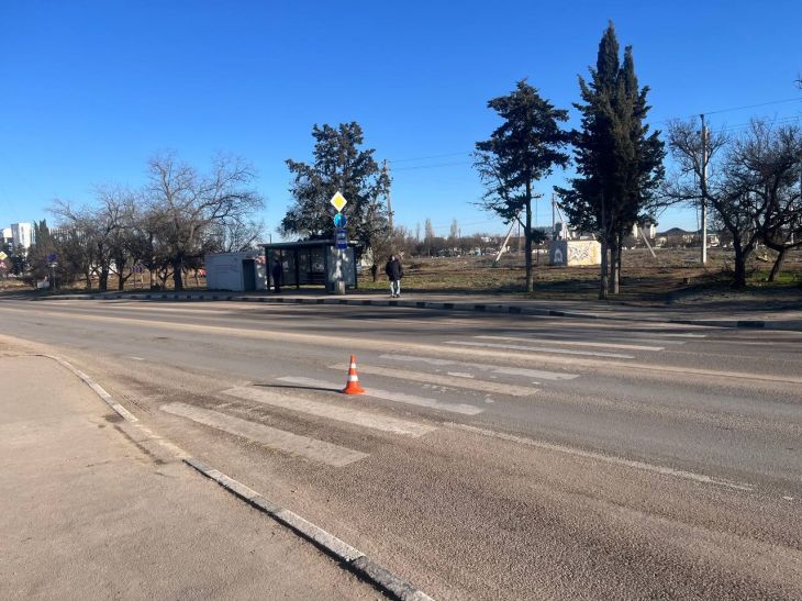 Водитель сбил подростка на трассе Ялта – Севастополь и скрылся