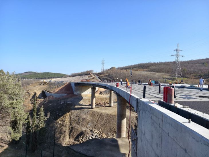Четырёхполосная трасса в обход Алушты готова на 80%