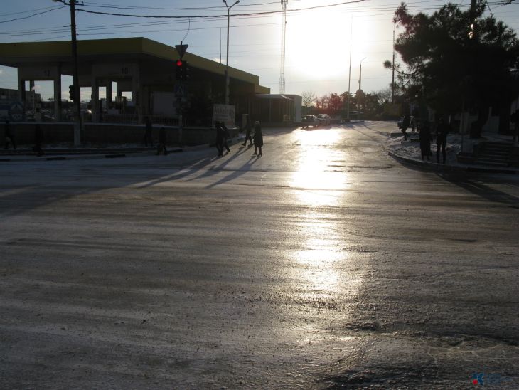 sverkaet-led-na-solnec-min